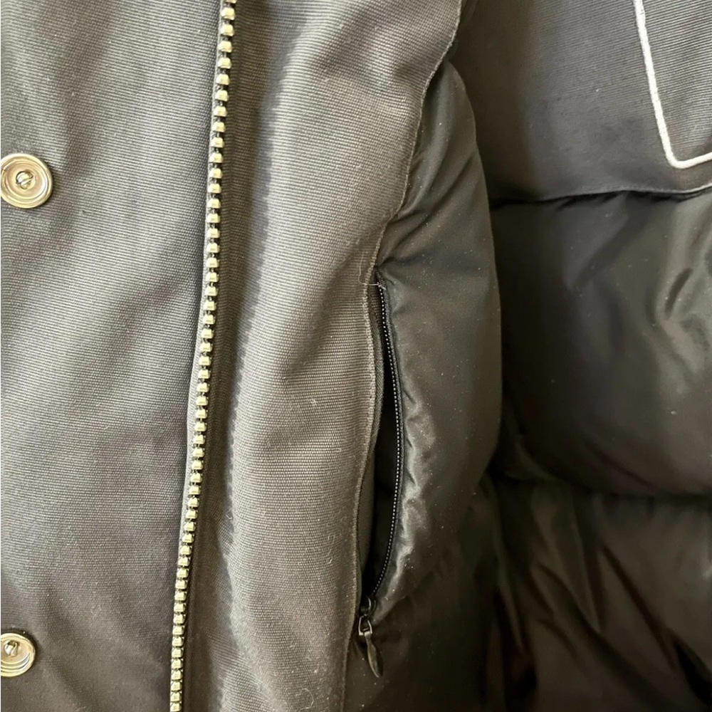 New MOOSE KNUCKLES Parka Stirling Coat Jacket with Natural Fur Size XS - Picture 8 of 8